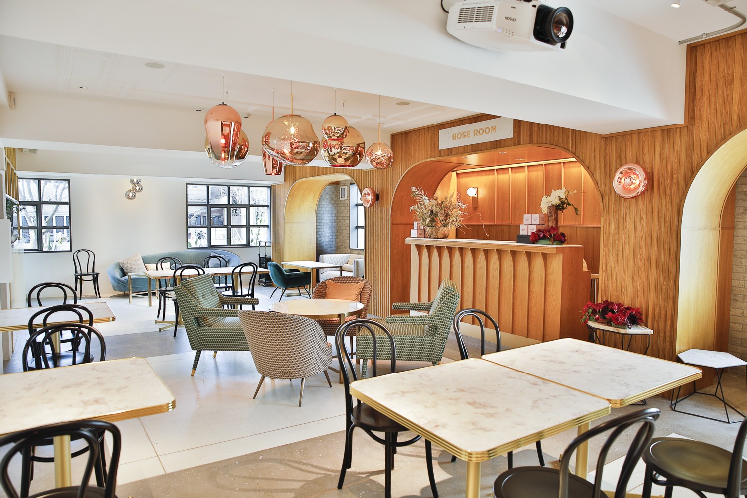 貸切パーティーならmaison Rose メゾンローズ 渋谷 カシキル